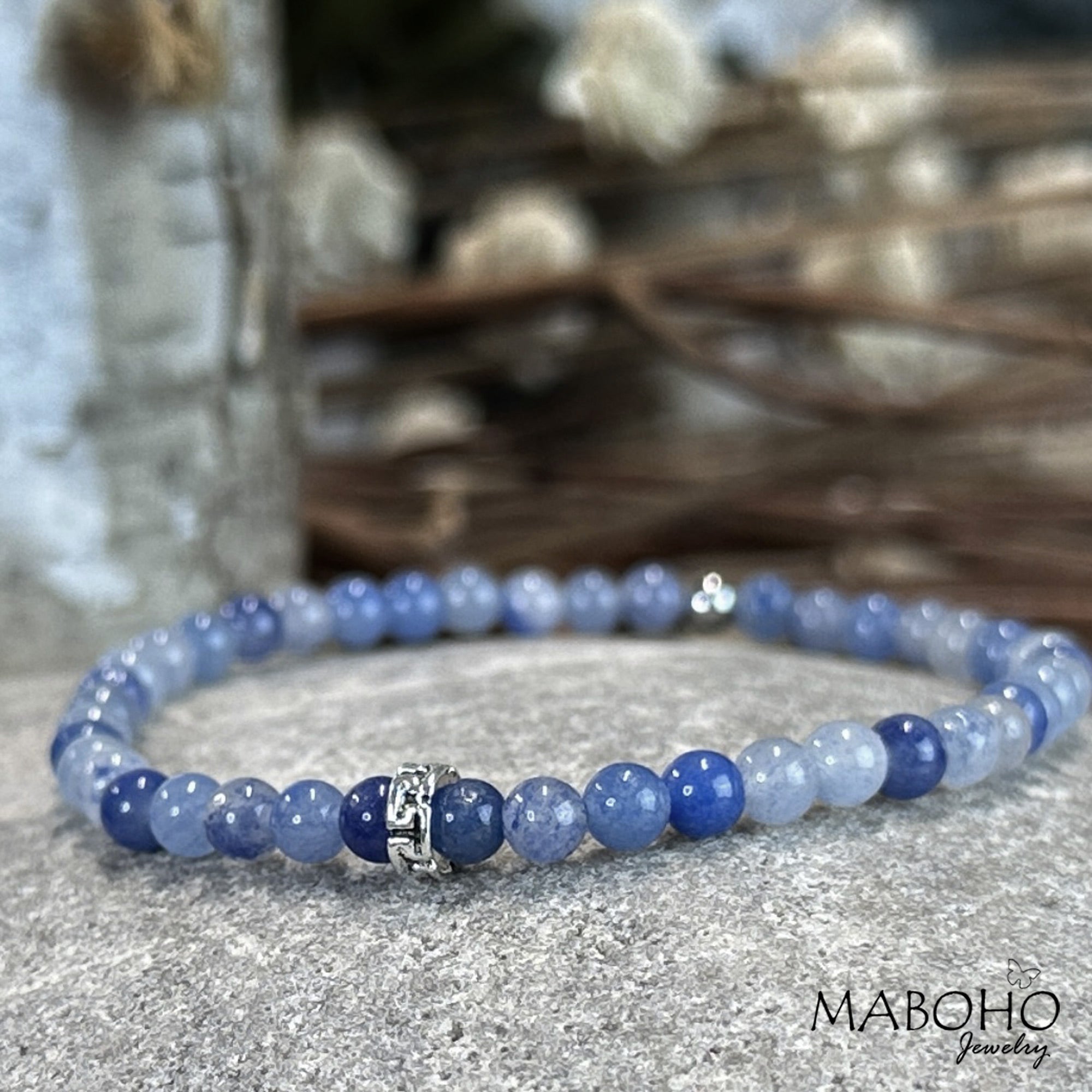 blue quartz stretch bracelet