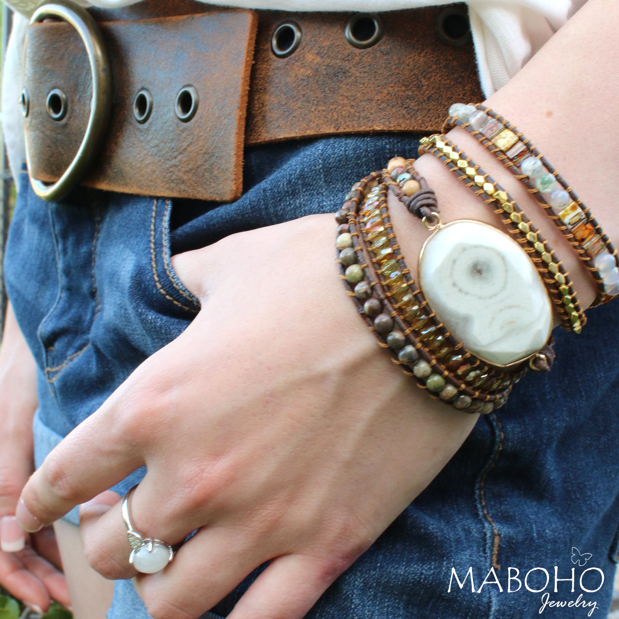 leather bracelet quartz